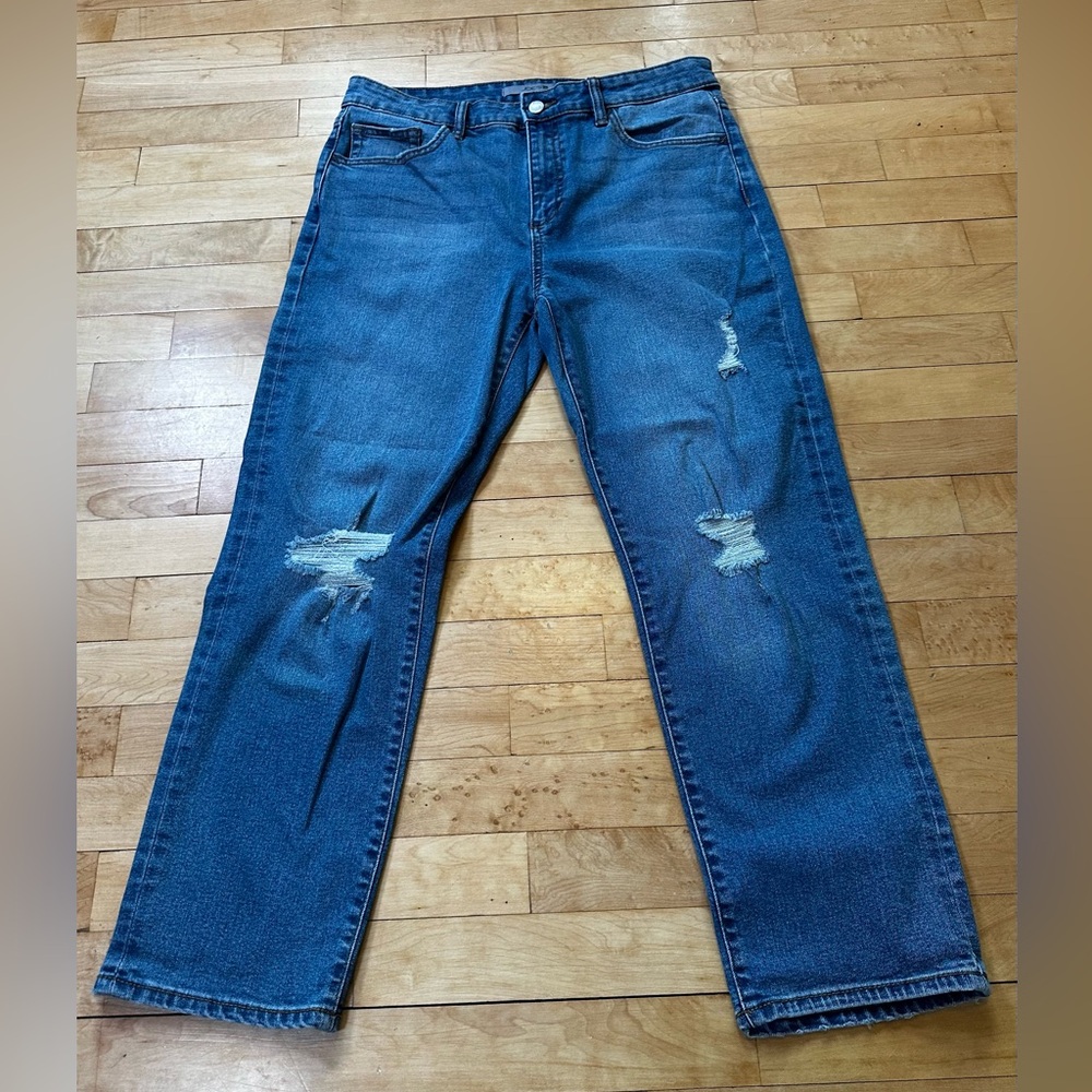 Joe’s Jeans Women’s Distressed Mid Rise Straight Leg Size 29